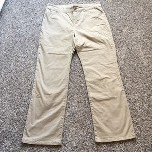 Croft & Barrow women’s khakis size 8